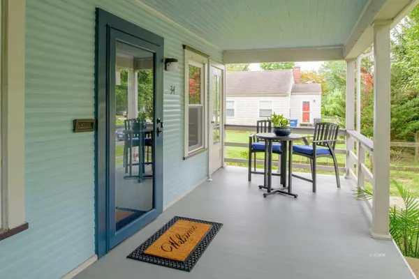 34 Lorene Ave, Athens, OH 45701