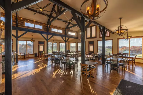 6176 Bethany Ridge Rd, Guysville, OH 45735