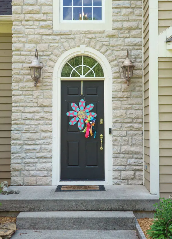 8750 Lavelle Rd, Athens, OH 45701