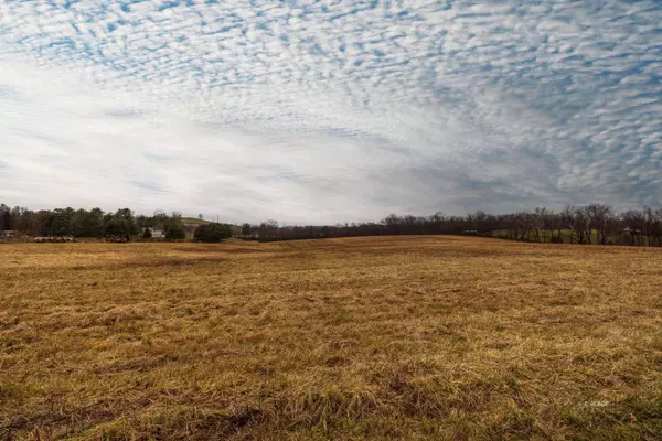 Hebbardsville Rd, Albany, OH 45710