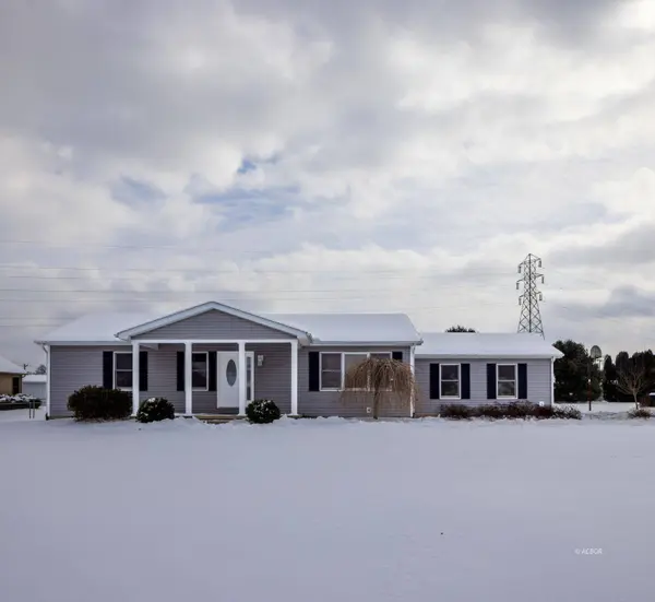 11699 Channingway Blvd, The Plains, OH 45780