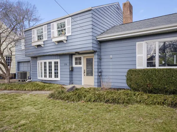 104 Sunnyside Dr, Athens, OH 45701