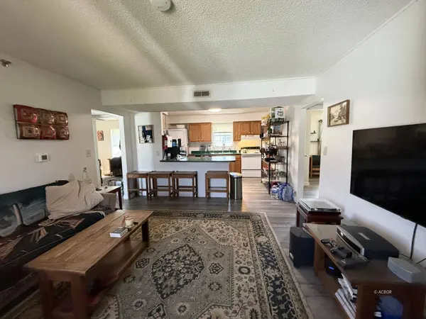 15 S Shafer St #1105, Athens, OH 45701