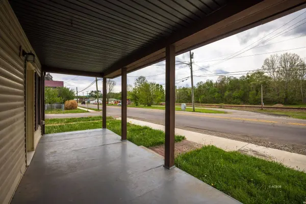 85 Converse St, Chauncey, OH 45719