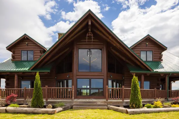 42545 Mattox Rd, Albany, OH 45710