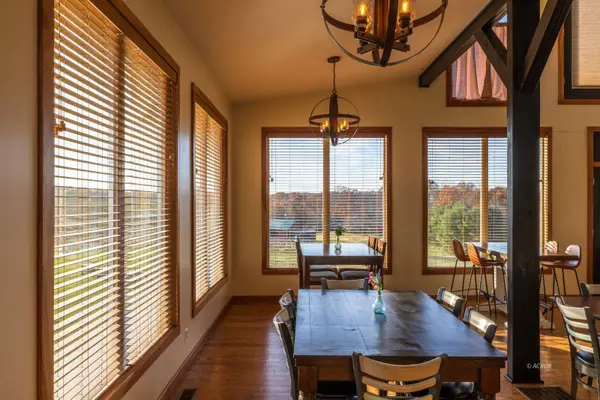 6176 Bethany Ridge Rd, Guysville, OH 45735