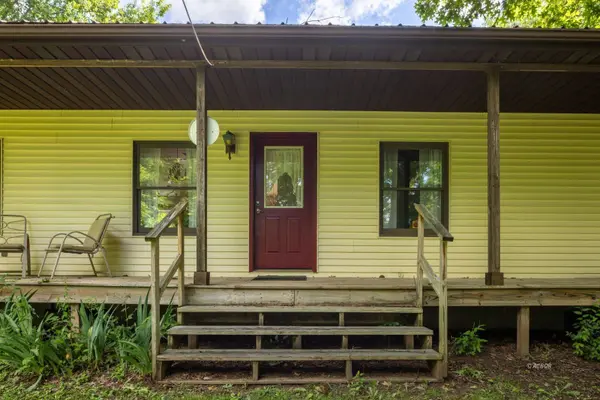 13590 Eddy Rd, Athens, OH 45701