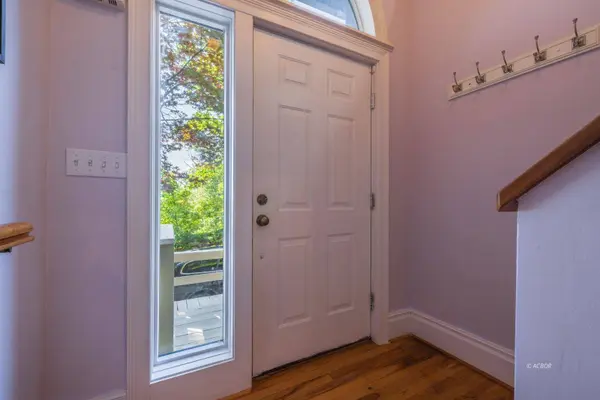5 Joneswood Dr, Athens, OH 45701