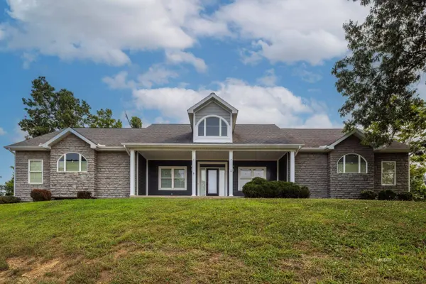 1 Pinewood Way