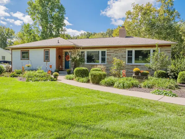 19 Pomeroy Rd, Athens, OH 45701