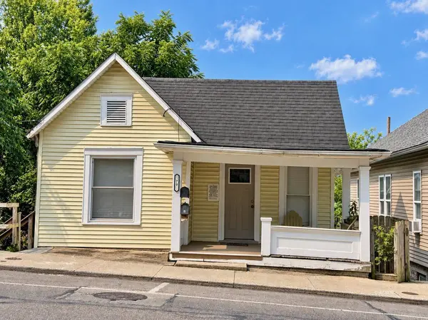 79 W Union St