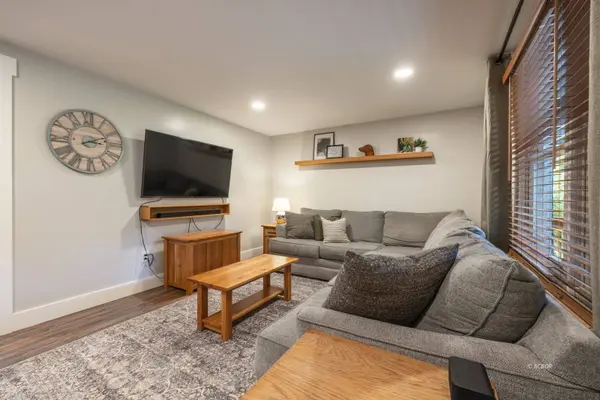 3695 Old State Route 56, New Marshfield, OH 45766