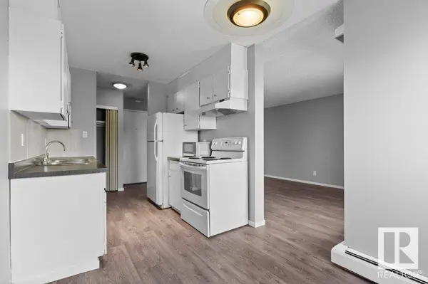 Edmonton, AB T6J 3V5