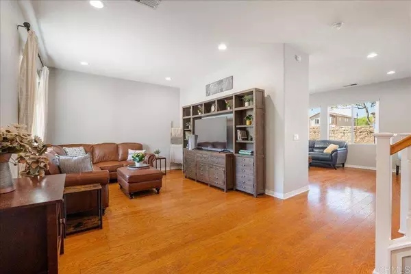 4306 Vista Verde WAY, Oceanside, CA 92057