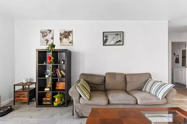 432 Edgehill LN #83, Oceanside, CA 92054