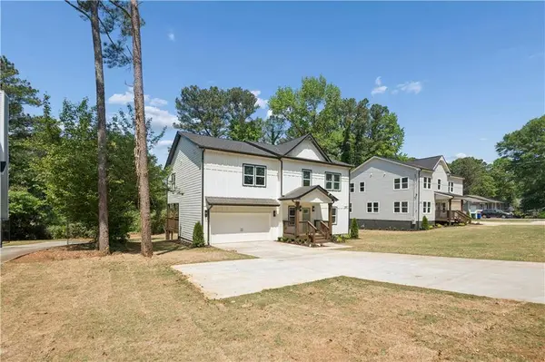 2307 Whites Mill RD, Decatur, GA 30032