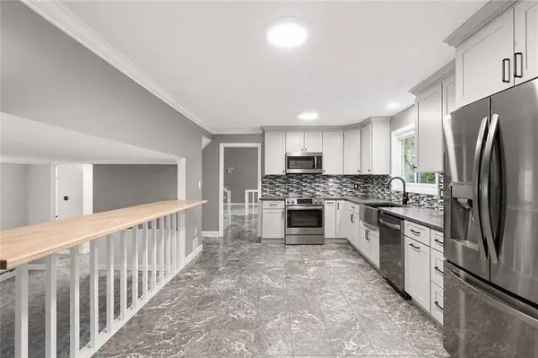 9485 Martin RD, Roswell, GA 30076
