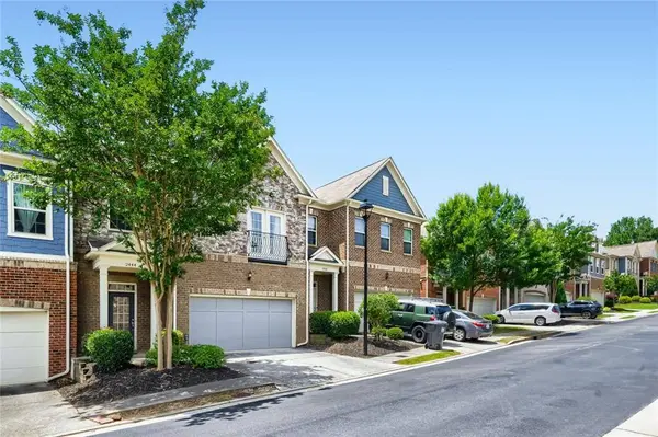 2444 Norwood DR SE, Smyrna, GA 30080