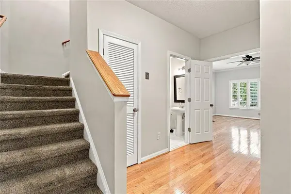 705 Spring Heights LN SE #7, Smyrna, GA 30080