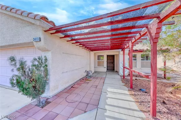 3413 Freestone LN, North Las Vegas, NV 89032