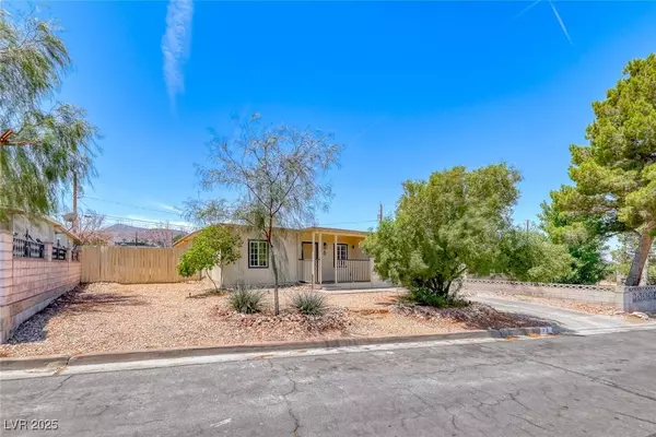 6 Montana WAY, Henderson, NV 89015