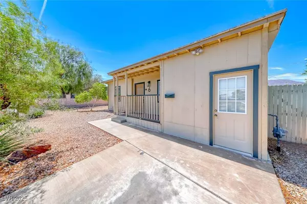 6 Montana WAY, Henderson, NV 89015