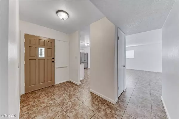 6204 Parsifal PL, Las Vegas, NV 89107