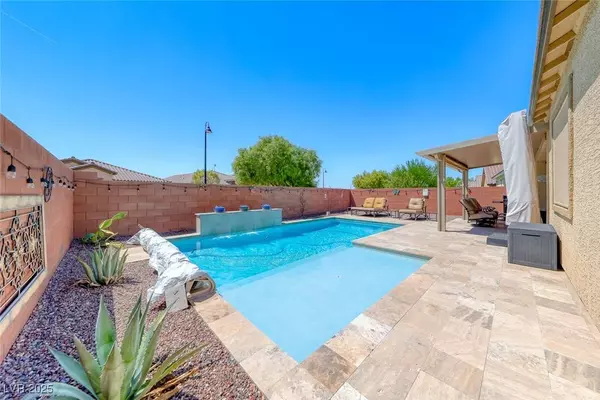2649 Ornate Regiment ST, Henderson, NV 89044