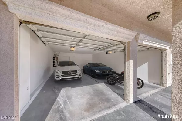 10001 Peace WAY #1260, Las Vegas, NV 89147