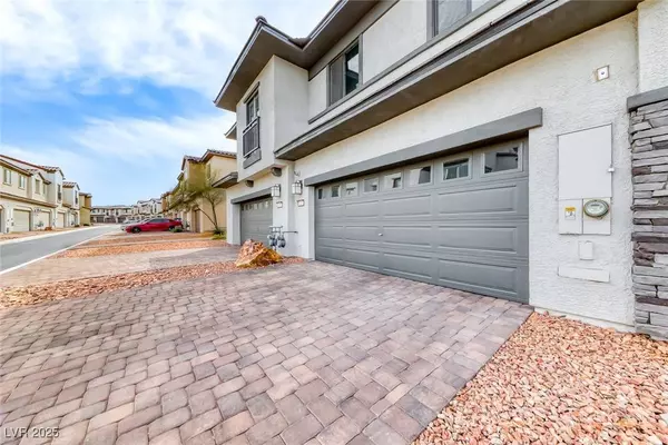 719 Pickled Pepper PL, Henderson, NV 89011