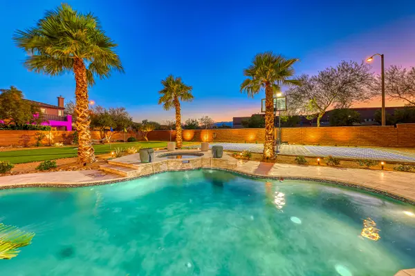 1619 Santiago Dr, Henderson, NV 89014-6012