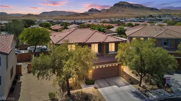 8801 Cavern Peak DR, Las Vegas, NV 89178