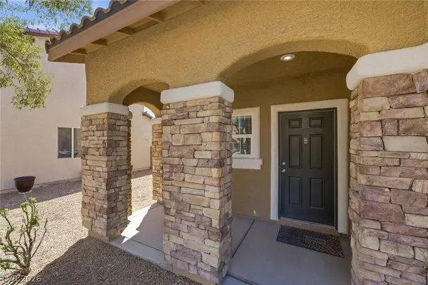 8801 Cavern Peak DR, Las Vegas, NV 89178