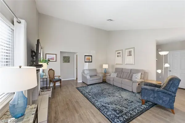 586 Cervantes DR, Henderson, NV 89014