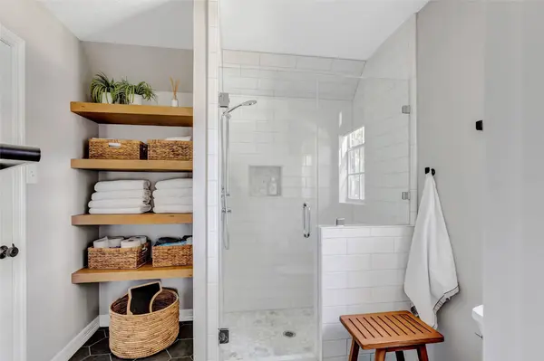 2214 Riverway Oak DR, Kingwood, TX 77345