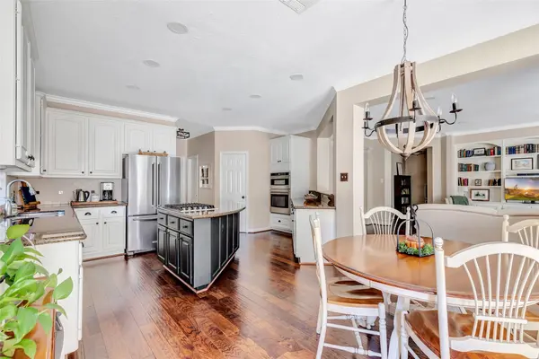 2214 Riverway Oak DR, Kingwood, TX 77345