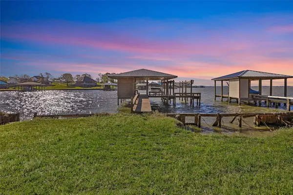 674 Dove IS, Livingston, TX 77351