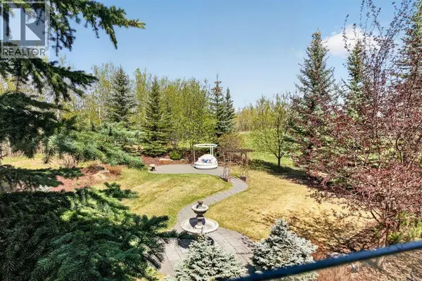 22 Ridge Pointe, Heritage Pointe, AB T1S4H1