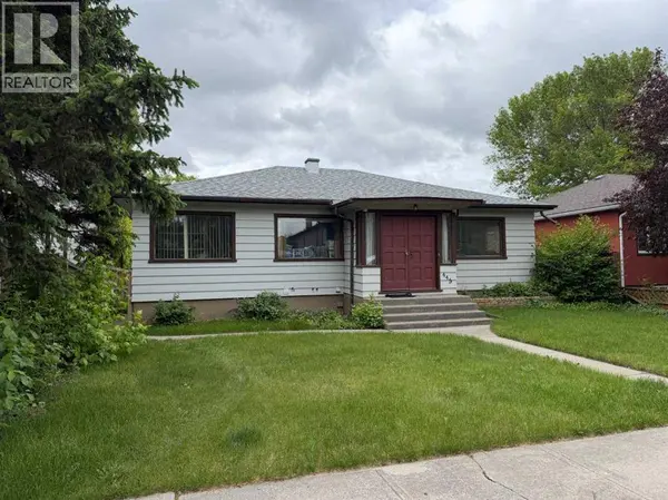 445 19 Avenue NE, Calgary, AB T2E1P4