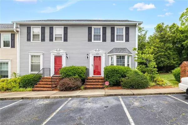 5660 W Market ST #A, Greensboro, NC 27409