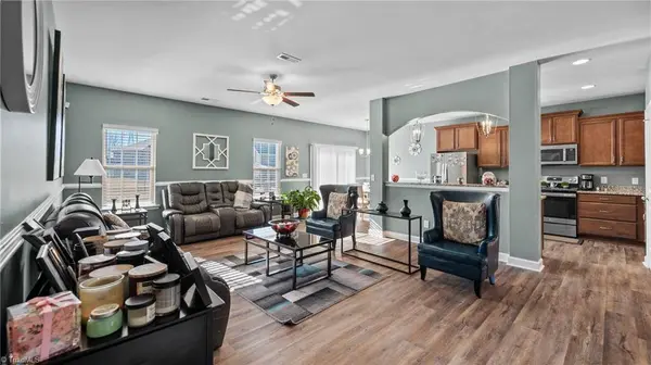 416 Freemont DR, Thomasville, NC 27360