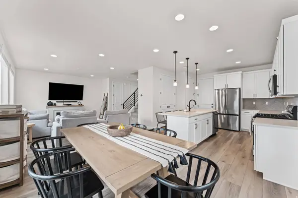 6632 S GLADE CREEK DR W, West Jordan, UT 84081