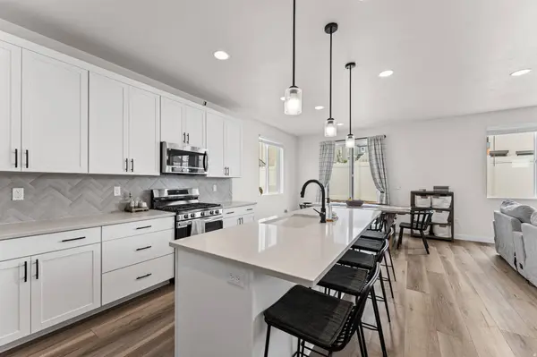 6632 S GLADE CREEK DR W, West Jordan, UT 84081