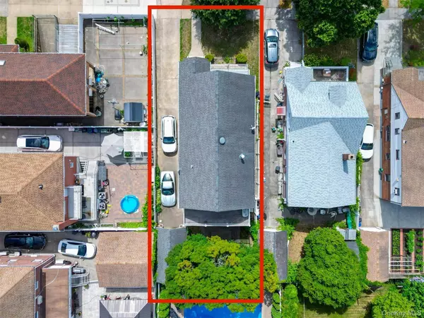 4747 192nd ST, Flushing, NY 11358