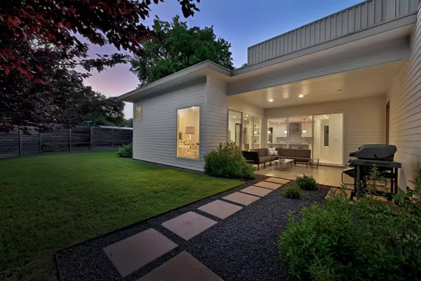 3021 Fontana Dr #78704, Austin, TX 78704-6329
