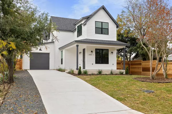 2105 S L Davis Ave #1, Unit 1  Austin, TX 78702