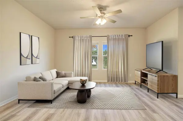 10 FRENEAU LN, Palm Coast, FL 32137