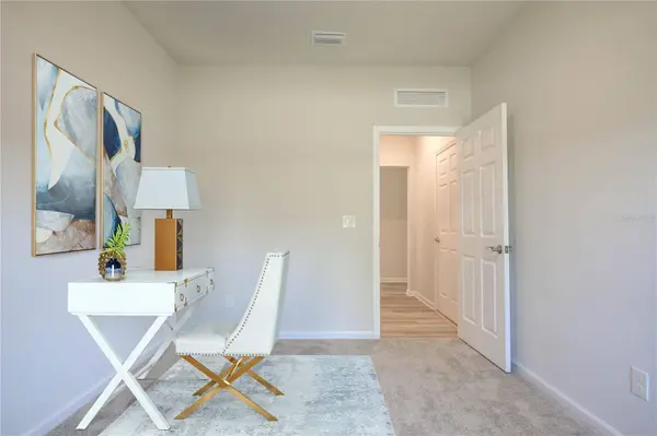 10 FRENEAU LN, Palm Coast, FL 32137