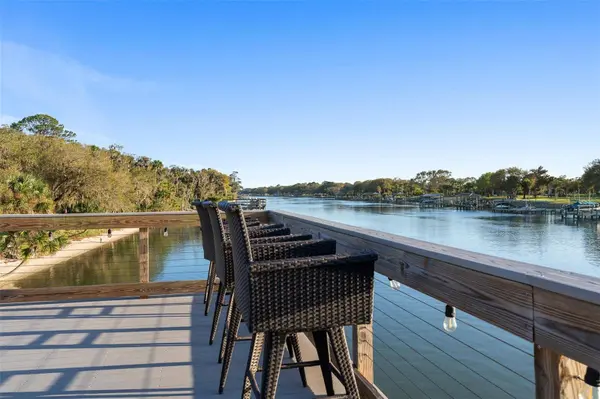 5584 N OCEAN SHORE BLVD, Palm Coast, FL 32137