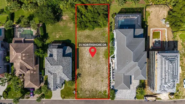 21 NORTHSHORE DR, Palm Coast, FL 32137